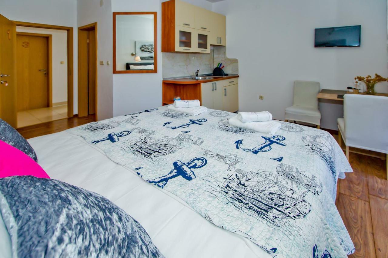 Apartments Bubalo Hvar Town Exterior foto